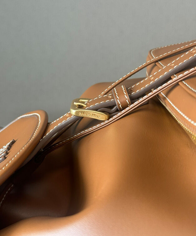 Miumiu Leather Backpack 5BZ042